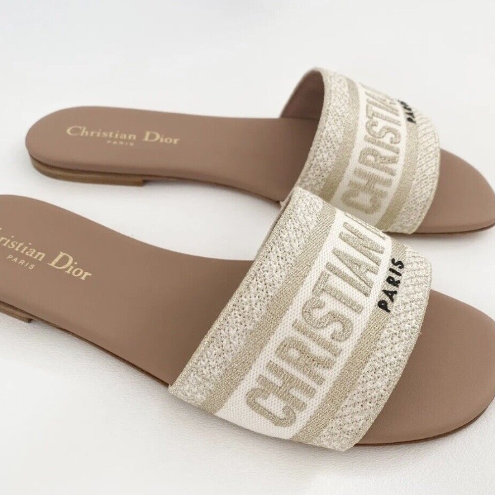 Authentic Christian Dior DWAY D WAY Beige Gold Blush Flat Sandals Slides sz 37 7